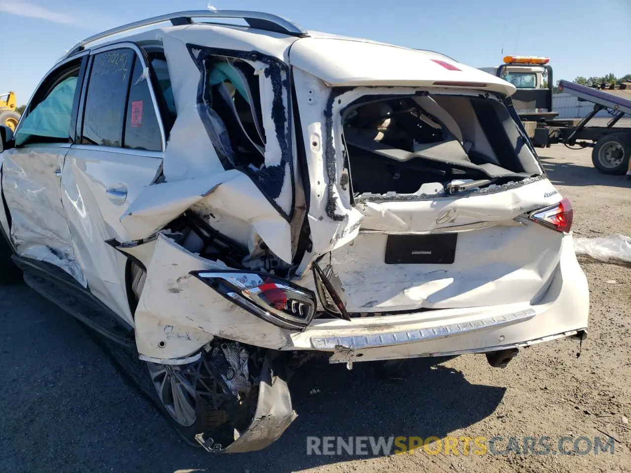 9 Photograph of a damaged car 4JGFB4KE0LA027200 MERCEDES-BENZ GLE-CLASS 2020