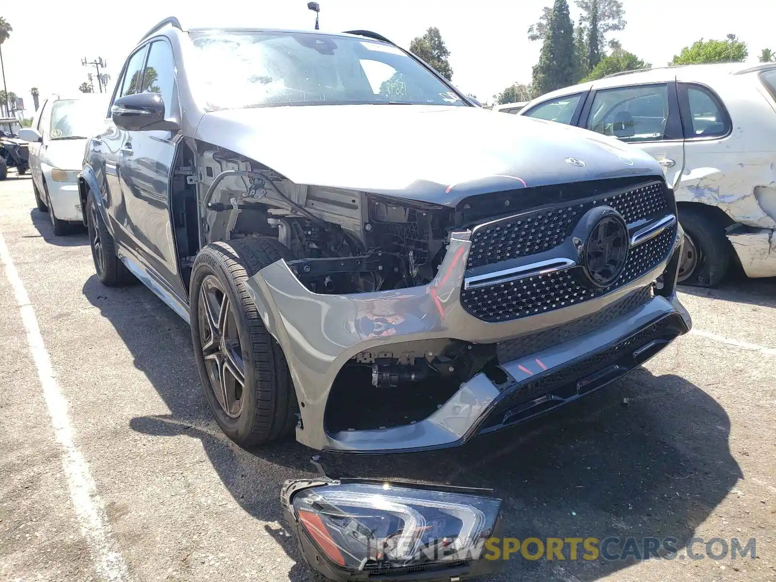 1 Photograph of a damaged car 4JGFB4KE2LA075331 MERCEDES-BENZ GLE-CLASS 2020