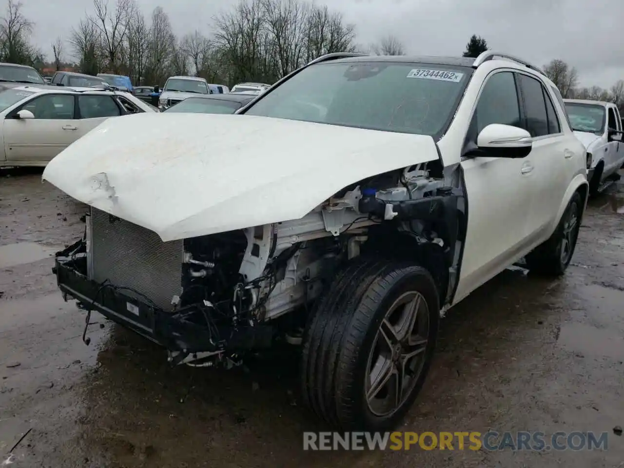 2 Photograph of a damaged car 4JGFB4KE3LA200255 MERCEDES-BENZ GLE-CLASS 2020