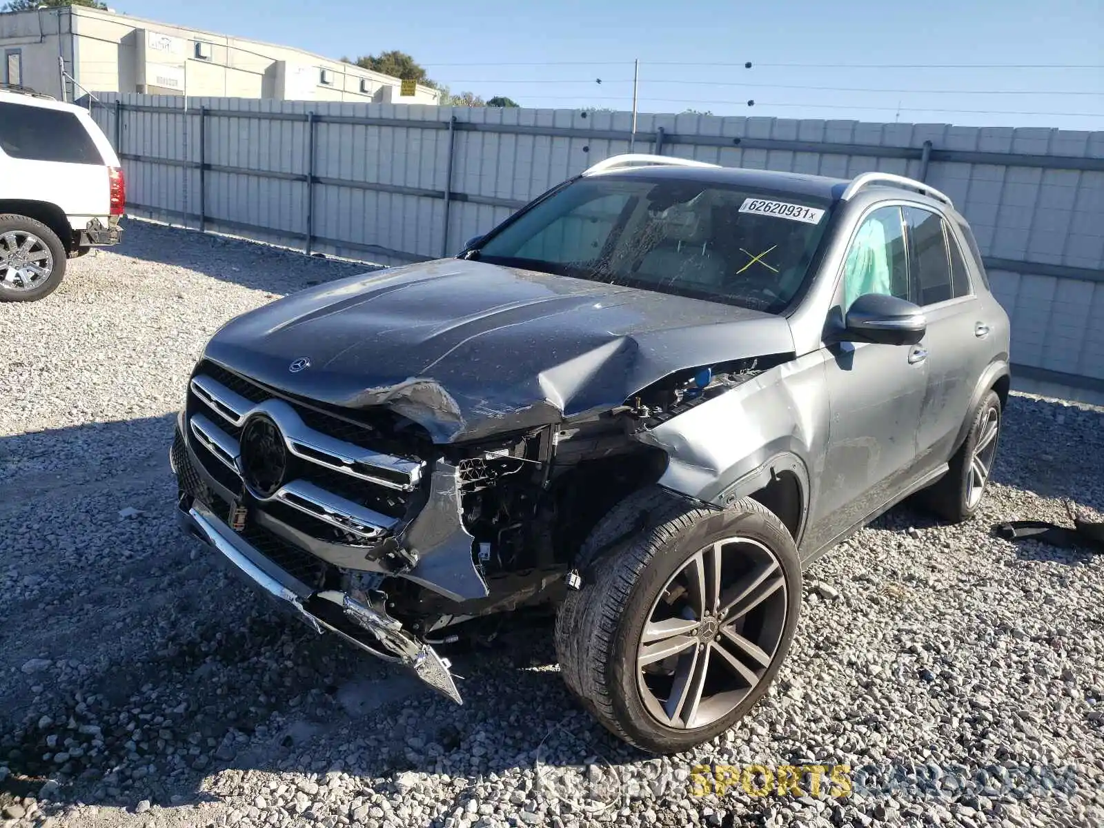 2 Photograph of a damaged car 4JGFB4KE4LA036496 MERCEDES-BENZ GLE-CLASS 2020