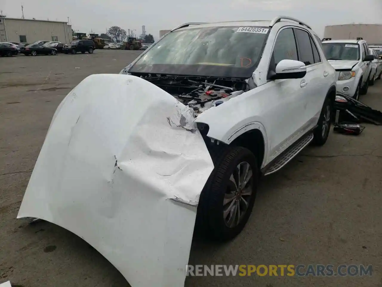 2 Photograph of a damaged car 4JGFB4KE5LA031159 MERCEDES-BENZ GLE-CLASS 2020