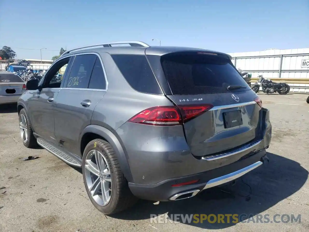 3 Photograph of a damaged car 4JGFB4KE5LA086288 MERCEDES-BENZ GLE-CLASS 2020