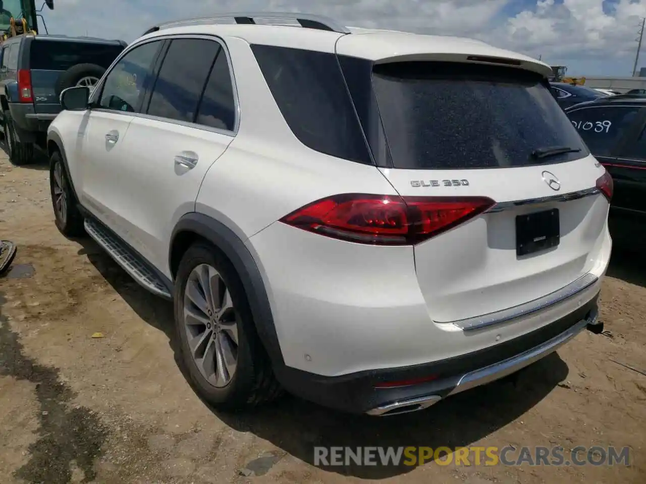 3 Photograph of a damaged car 4JGFB4KE6LA035091 MERCEDES-BENZ GLE-CLASS 2020