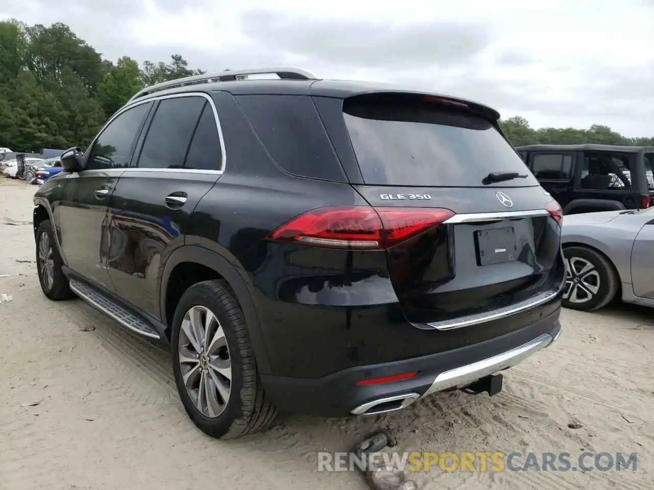 3 Photograph of a damaged car 4JGFB4KE9LA042150 MERCEDES-BENZ GLE-CLASS 2020