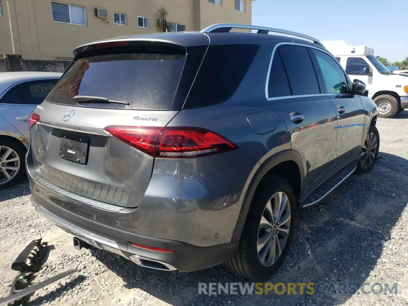 4 Photograph of a damaged car 4JGFB4KE9LA058509 MERCEDES-BENZ GLE-CLASS 2020