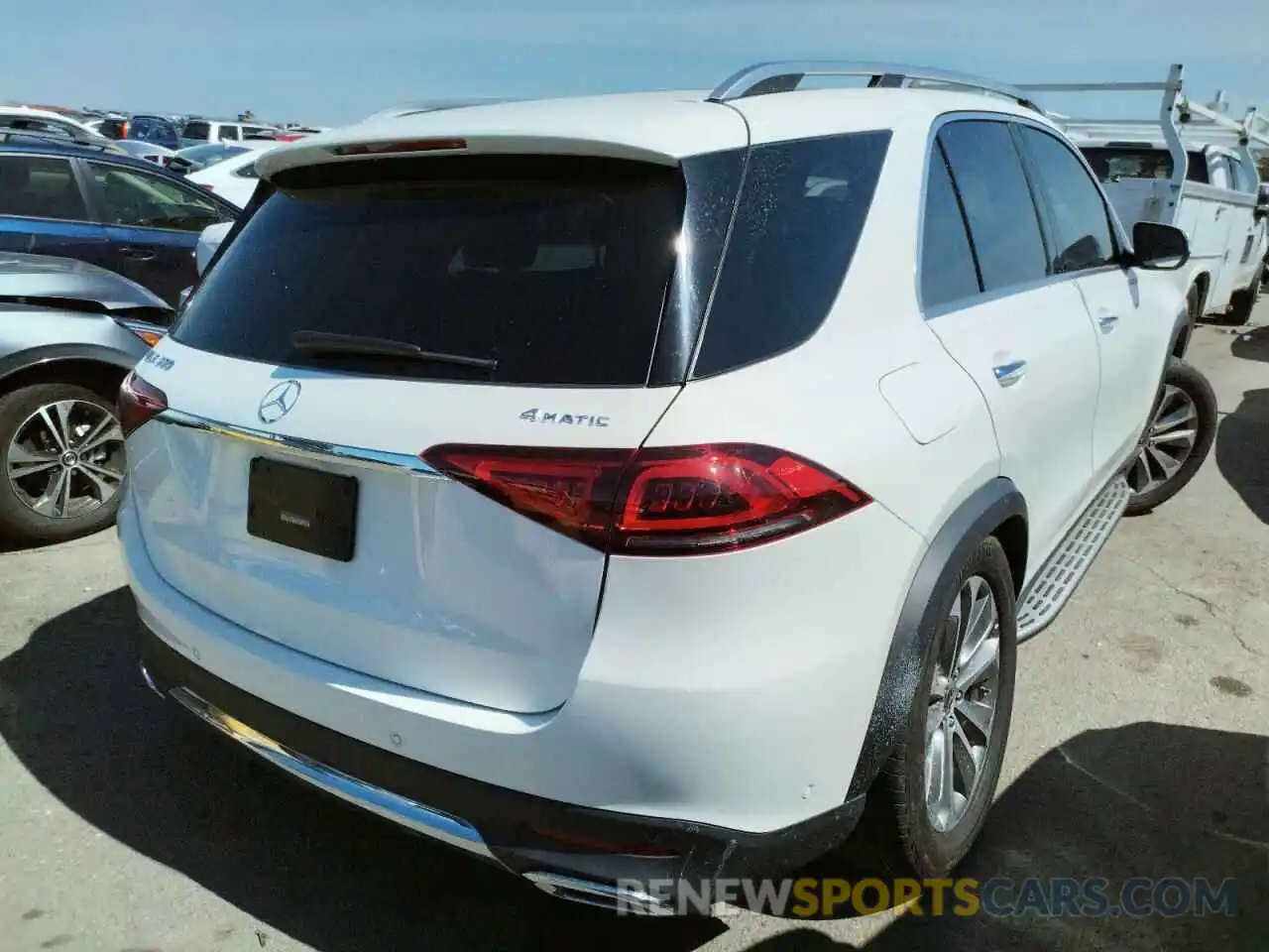 4 Photograph of a damaged car 4JGFB4KE9LA069607 MERCEDES-BENZ GLE-CLASS 2020