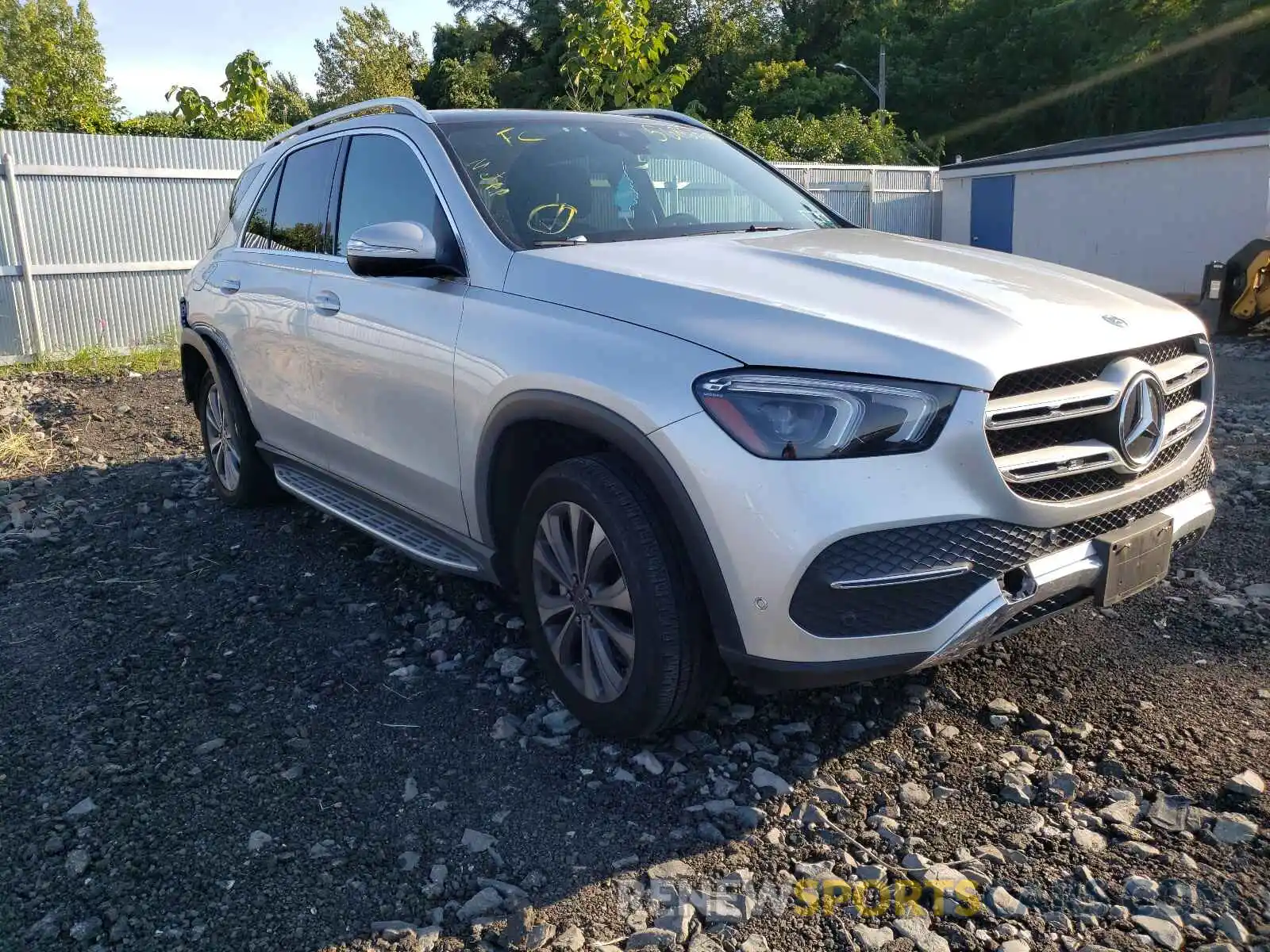 1 Photograph of a damaged car 4JGFB4KE9LA090733 MERCEDES-BENZ GLE-CLASS 2020