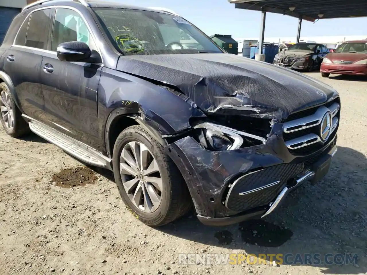 9 Photograph of a damaged car 4JGFB4KE9LA218680 MERCEDES-BENZ GLE-CLASS 2020