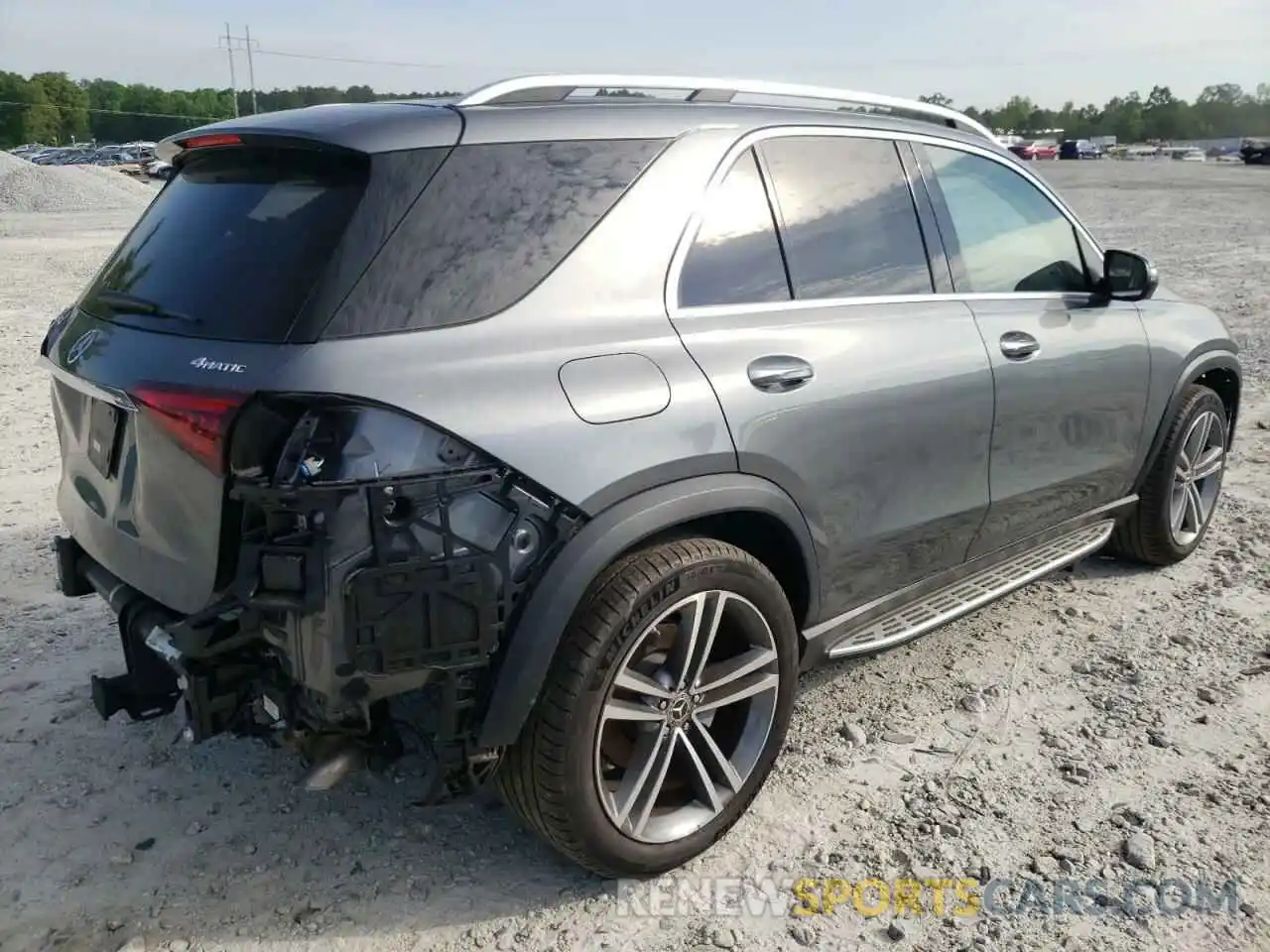 4 Photograph of a damaged car 4JGFB5KB2LA024956 MERCEDES-BENZ GLE-CLASS 2020