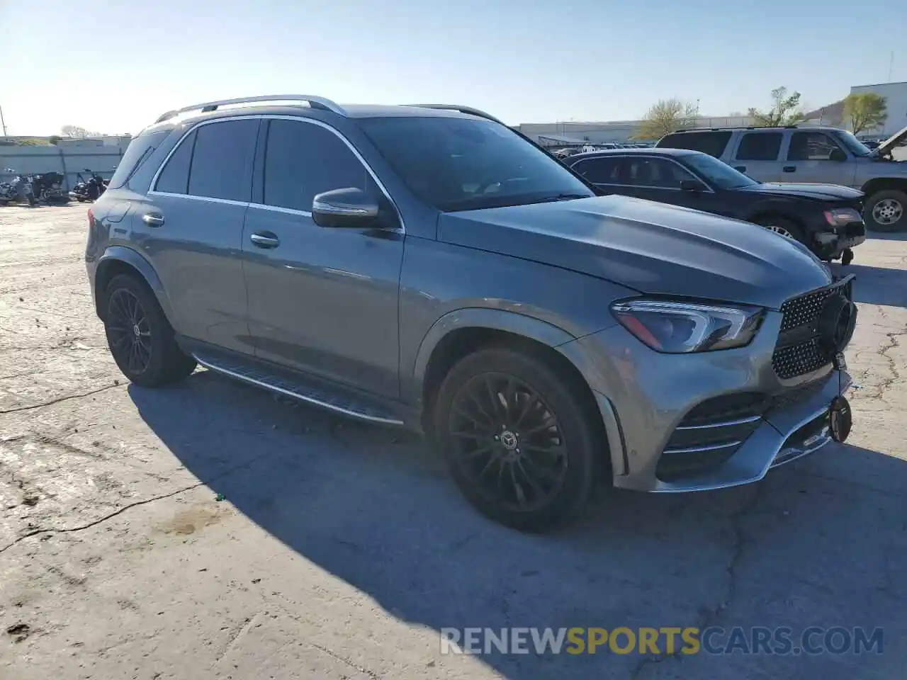 4 Photograph of a damaged car 4JGFB5KB4LA294044 MERCEDES-BENZ GLE-CLASS 2020