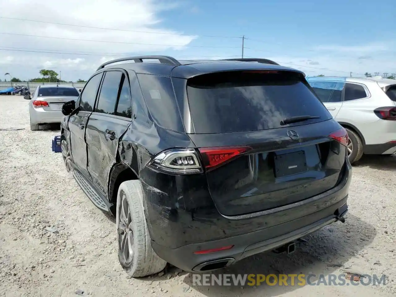 3 Photograph of a damaged car 4JGFB5KB5LA007018 MERCEDES-BENZ GLE-CLASS 2020