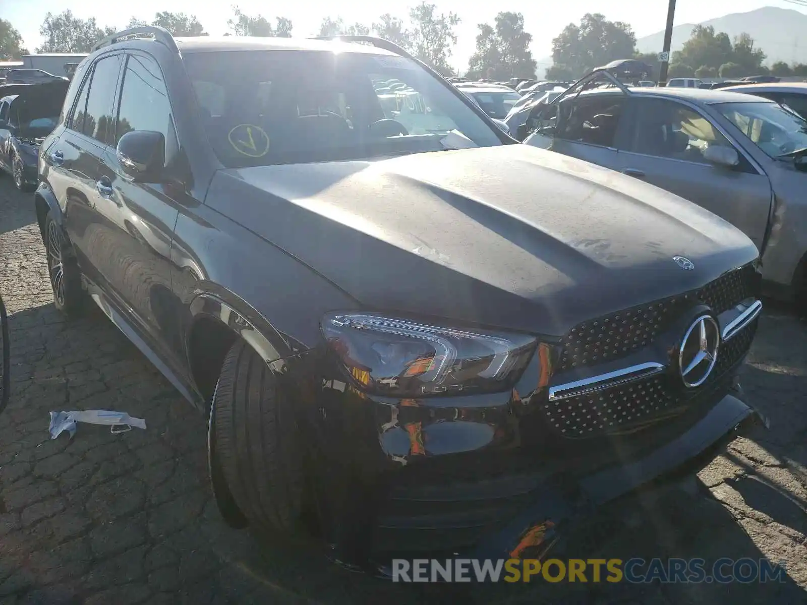 1 Photograph of a damaged car 4JGFB5KB5LA220096 MERCEDES-BENZ GLE-CLASS 2020