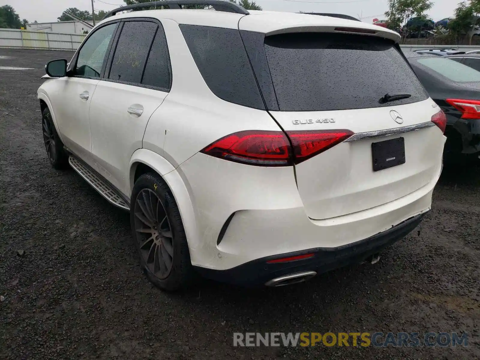 3 Photograph of a damaged car 4JGFB5KB6LA097876 MERCEDES-BENZ GLE-CLASS 2020