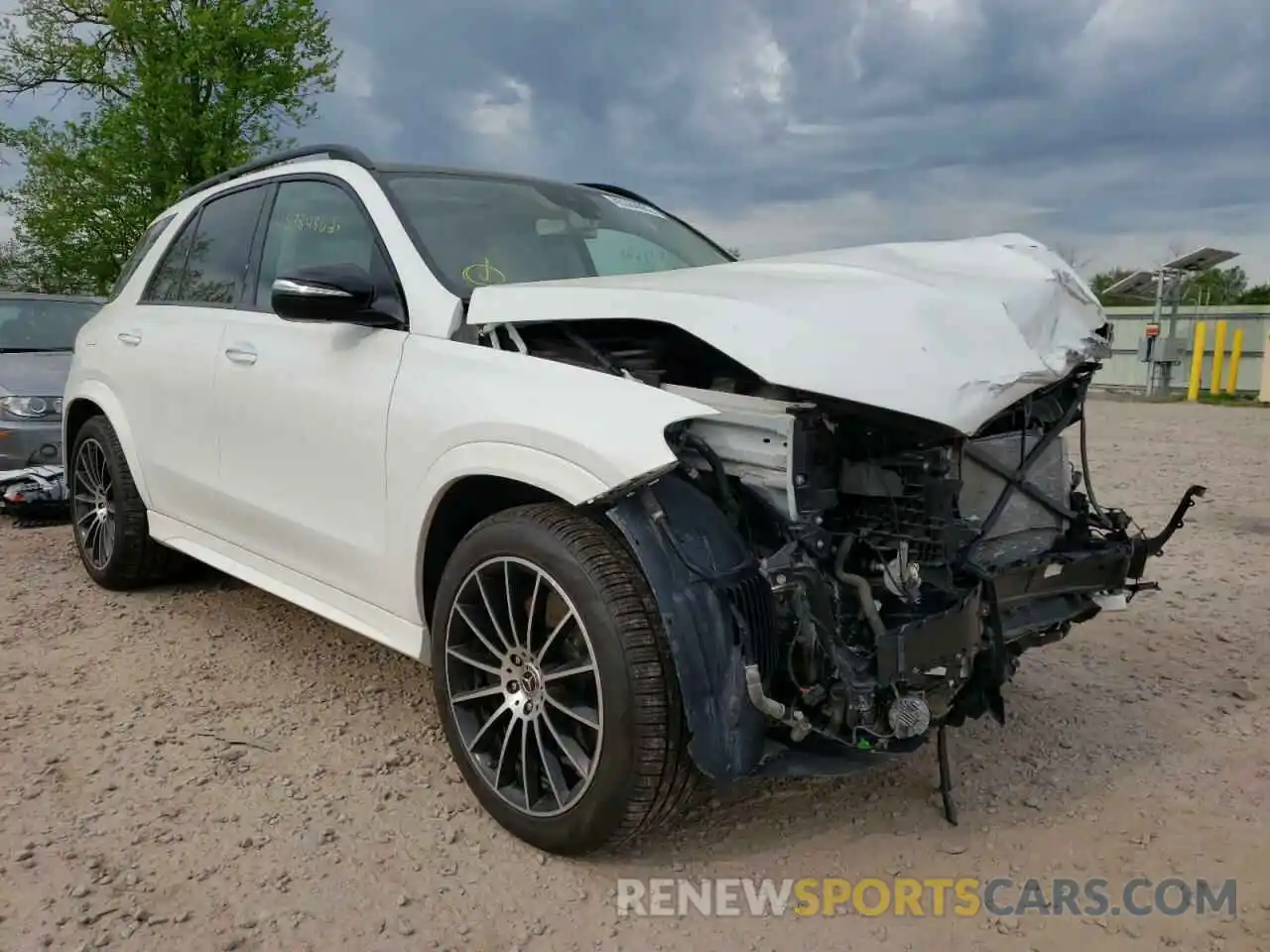 1 Photograph of a damaged car 4JGFB5KB8LA014321 MERCEDES-BENZ GLE-CLASS 2020