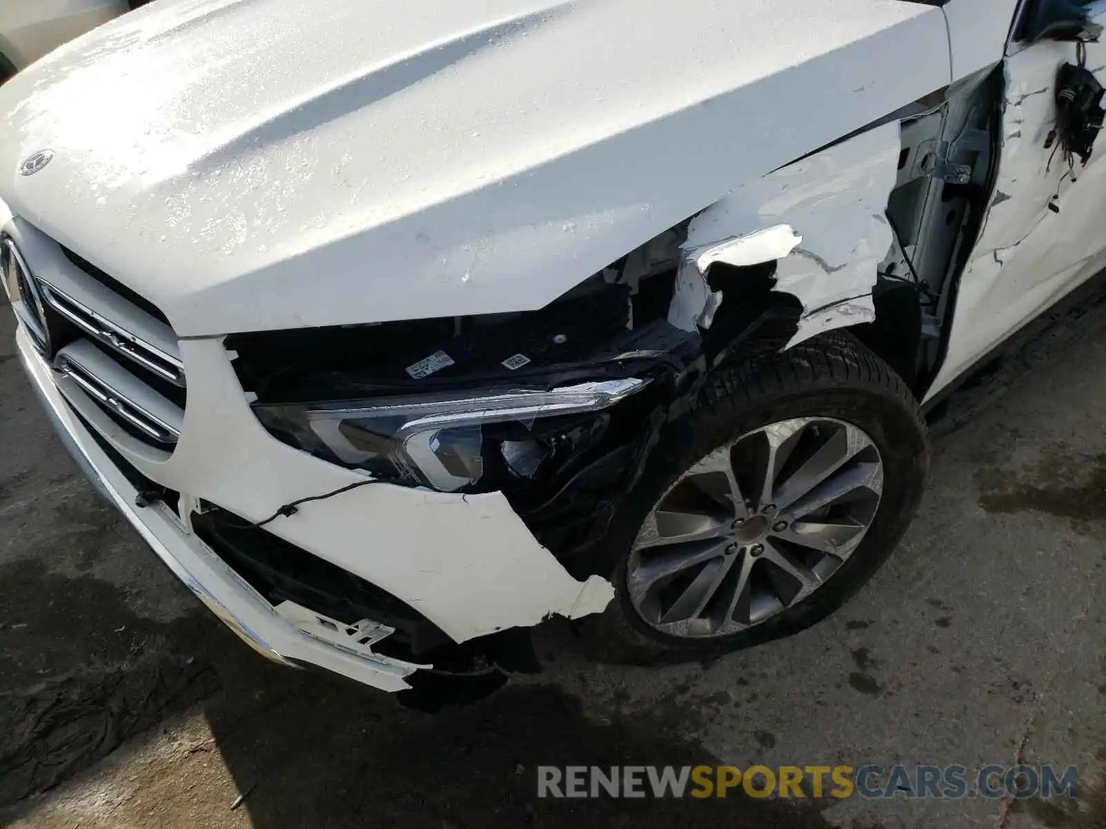 9 Photograph of a damaged car 4JGFB5KBXLA022050 MERCEDES-BENZ GLE-CLASS 2020