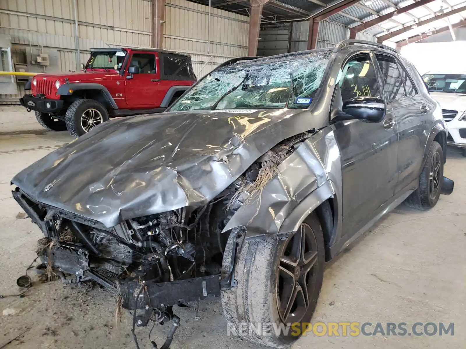 2 Photograph of a damaged car 4JGFB5KBXLA022341 MERCEDES-BENZ GLE-CLASS 2020