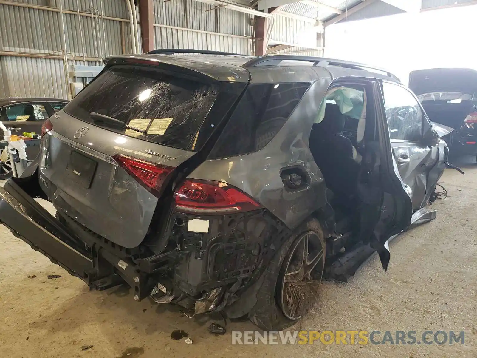 4 Photograph of a damaged car 4JGFB5KBXLA022341 MERCEDES-BENZ GLE-CLASS 2020