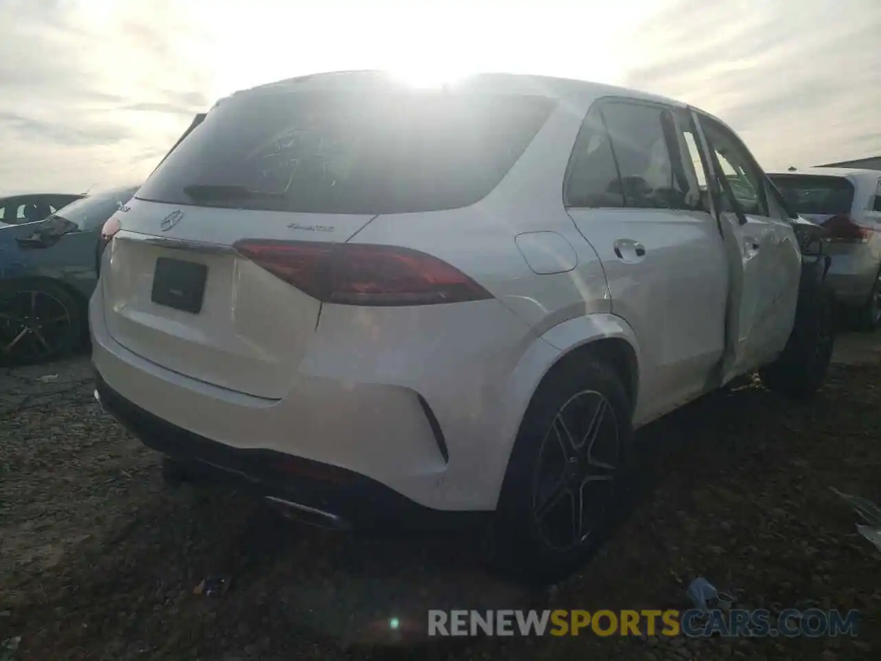 4 Photograph of a damaged car 4JGFB5KE2LA020786 MERCEDES-BENZ GLE-CLASS 2020