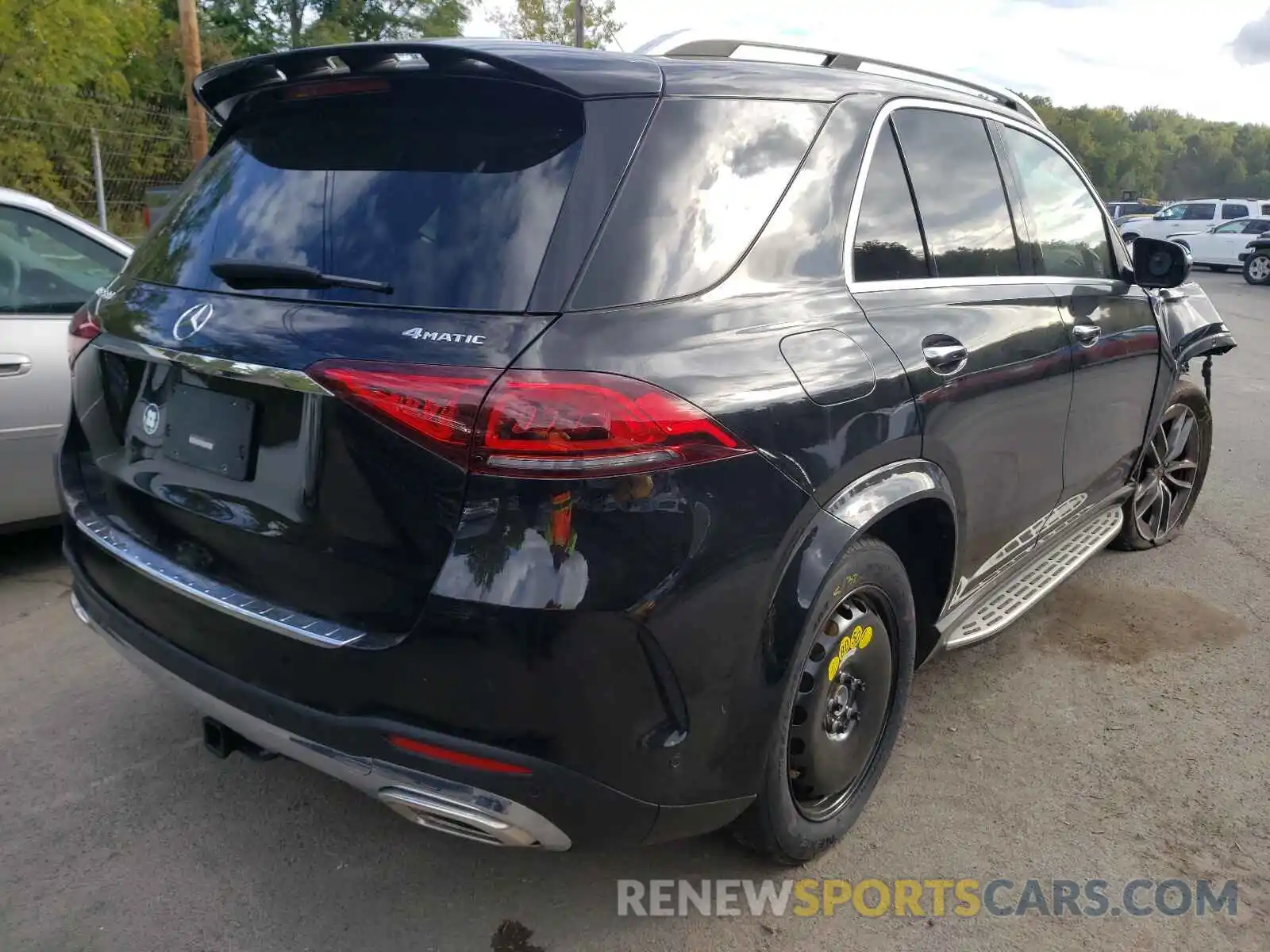 4 Photograph of a damaged car 4JGFB8GB2LA268293 MERCEDES-BENZ GLE-CLASS 2020