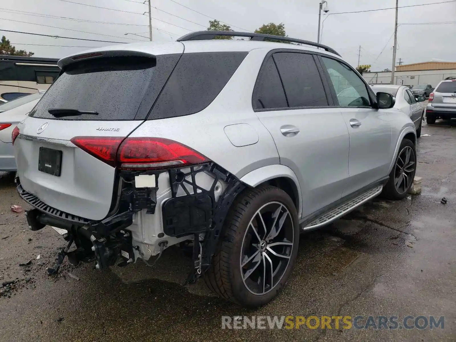 4 Photograph of a damaged car 4JGFB8GE1LA180040 MERCEDES-BENZ GLE-CLASS 2020