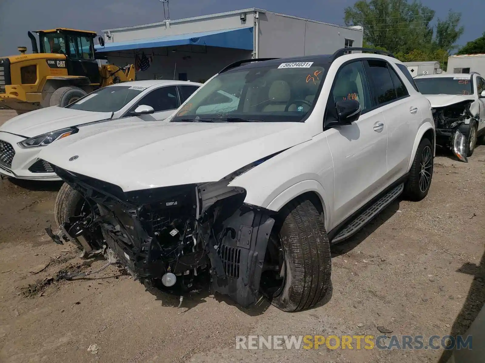 2 Photograph of a damaged car 4JGFB4JB1MA383096 MERCEDES-BENZ GLE-CLASS 2021