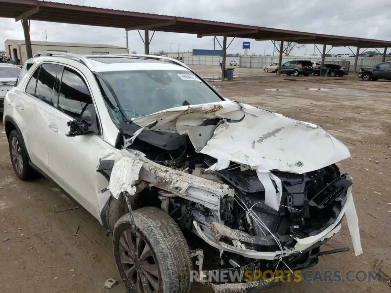 9 Photograph of a damaged car 4JGFB4JB3MA496953 MERCEDES-BENZ GLE-CLASS 2021