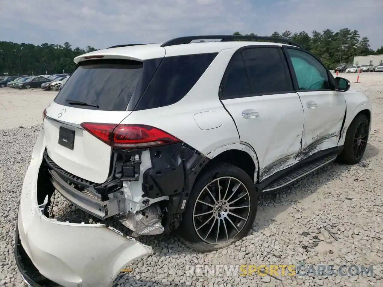 9 Photograph of a damaged car 4JGFB4JB4MA449205 MERCEDES-BENZ GLE-CLASS 2021