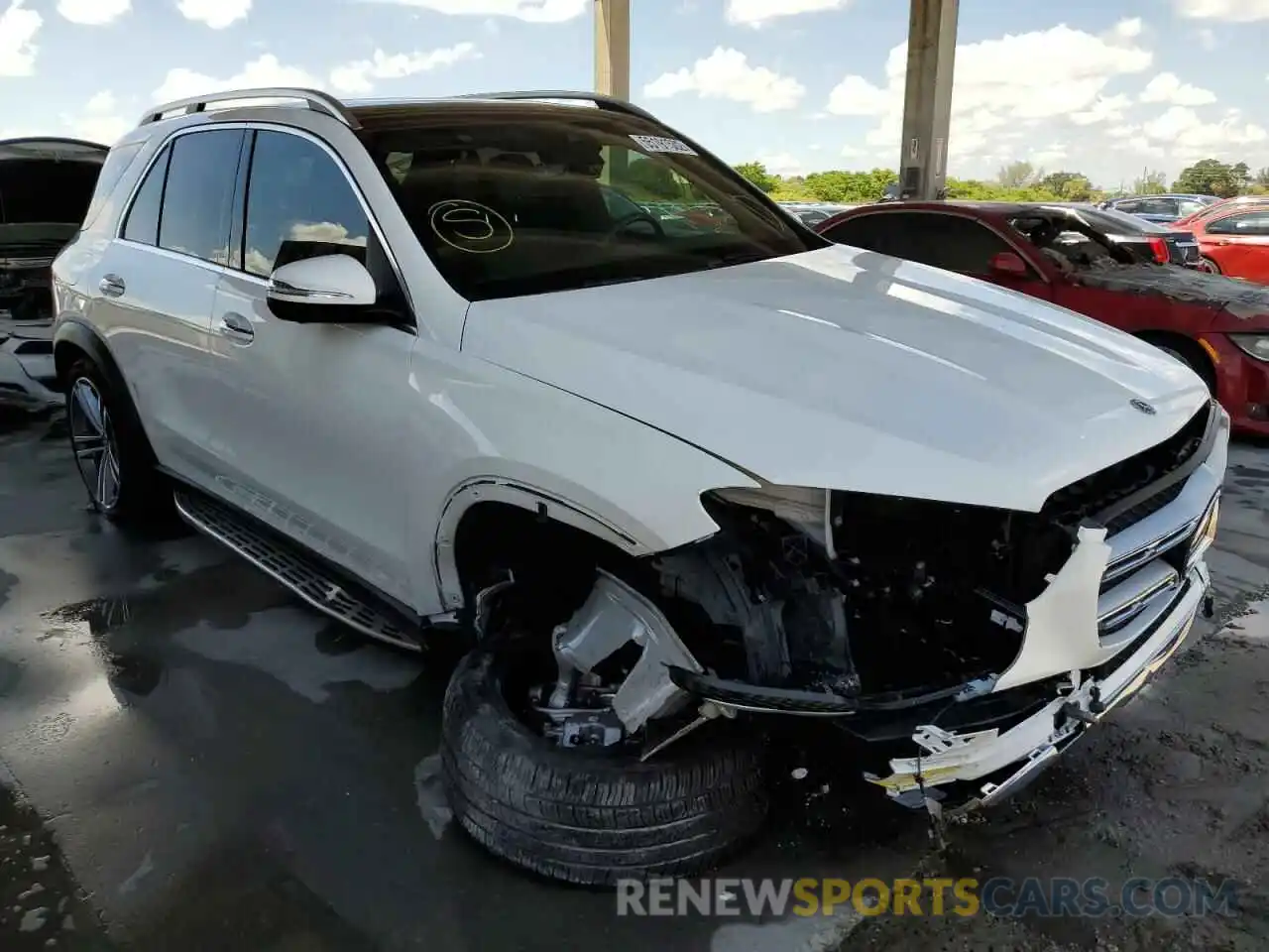 1 Photograph of a damaged car 4JGFB4JB5MA564900 MERCEDES-BENZ GLE-CLASS 2021