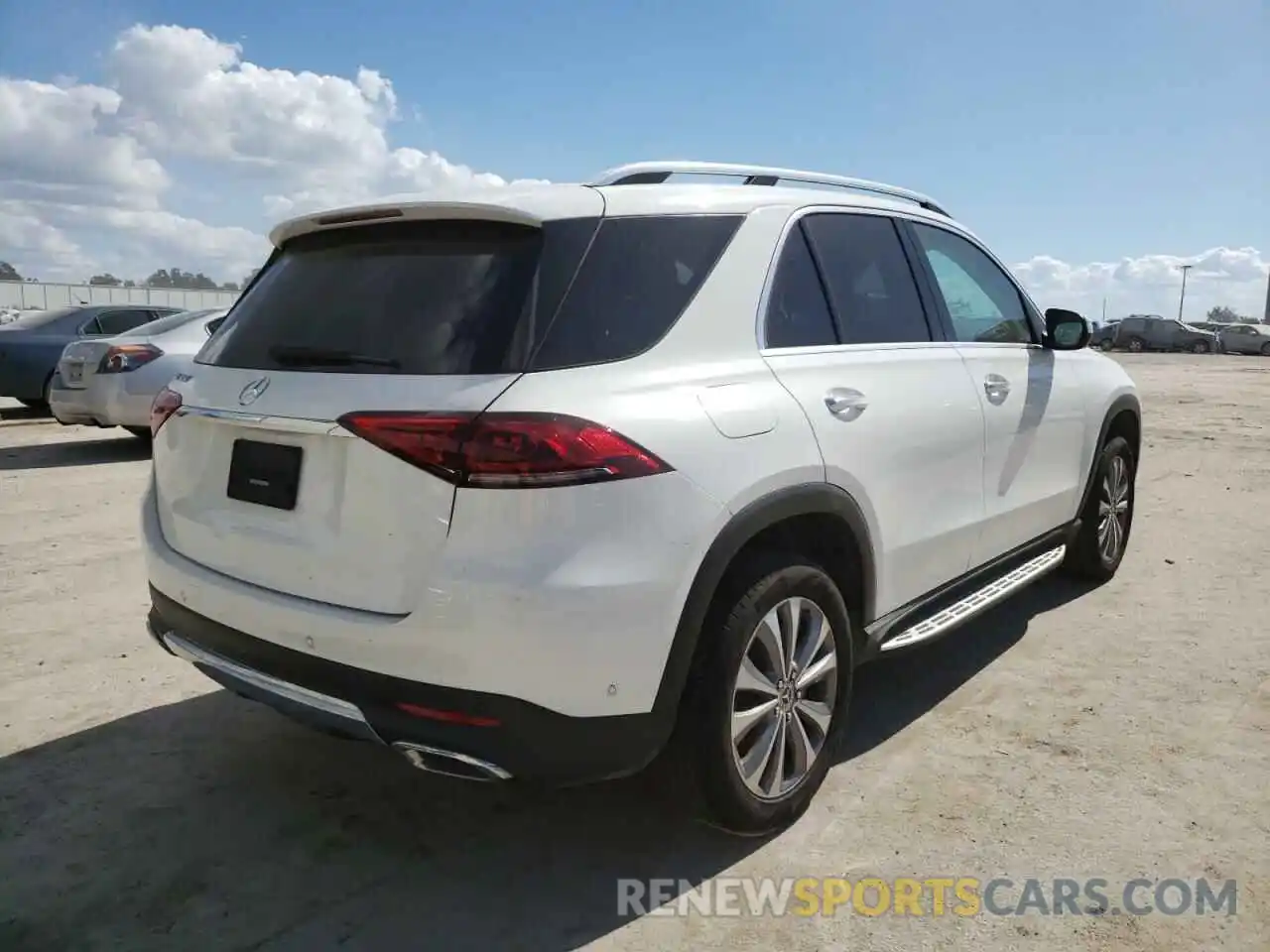 3 Photograph of a damaged car 4JGFB4JB7MA514371 MERCEDES-BENZ GLE-CLASS 2021