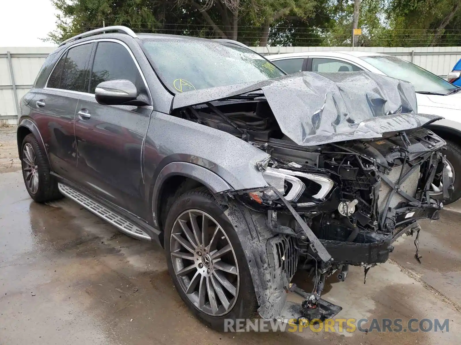 1 Photograph of a damaged car 4JGFB4JB9MA311448 MERCEDES-BENZ GLE-CLASS 2021