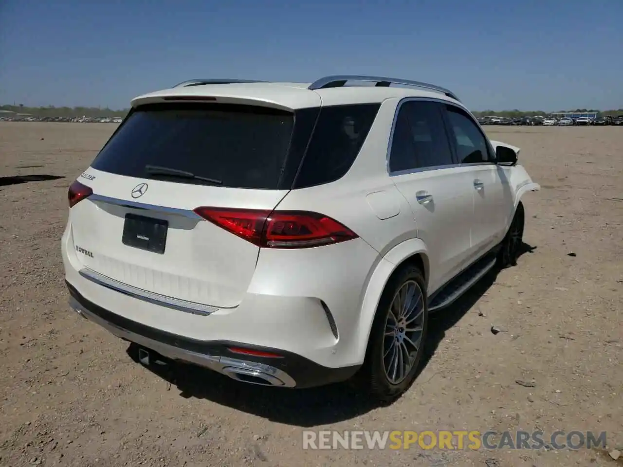 4 Photograph of a damaged car 4JGFB4JBXMA314469 MERCEDES-BENZ GLE-CLASS 2021