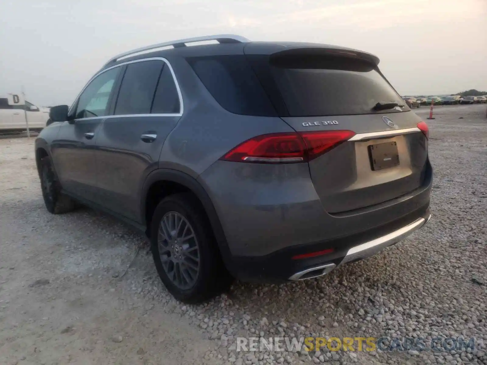 3 Photograph of a damaged car 4JGFB4JBXMA493256 MERCEDES-BENZ GLE-CLASS 2021