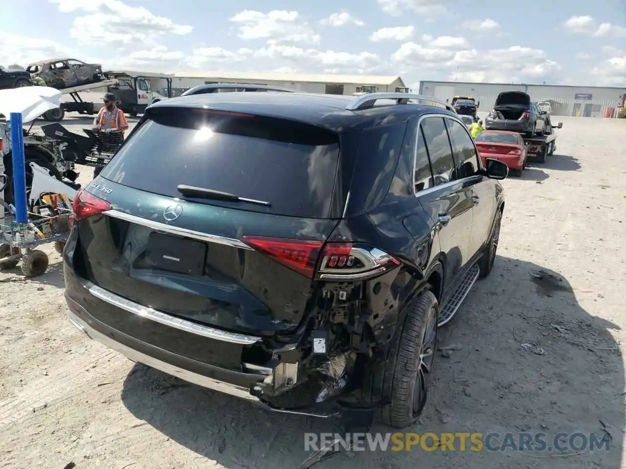 4 Photograph of a damaged car 4JGFB4JBXMA522299 MERCEDES-BENZ GLE-CLASS 2021