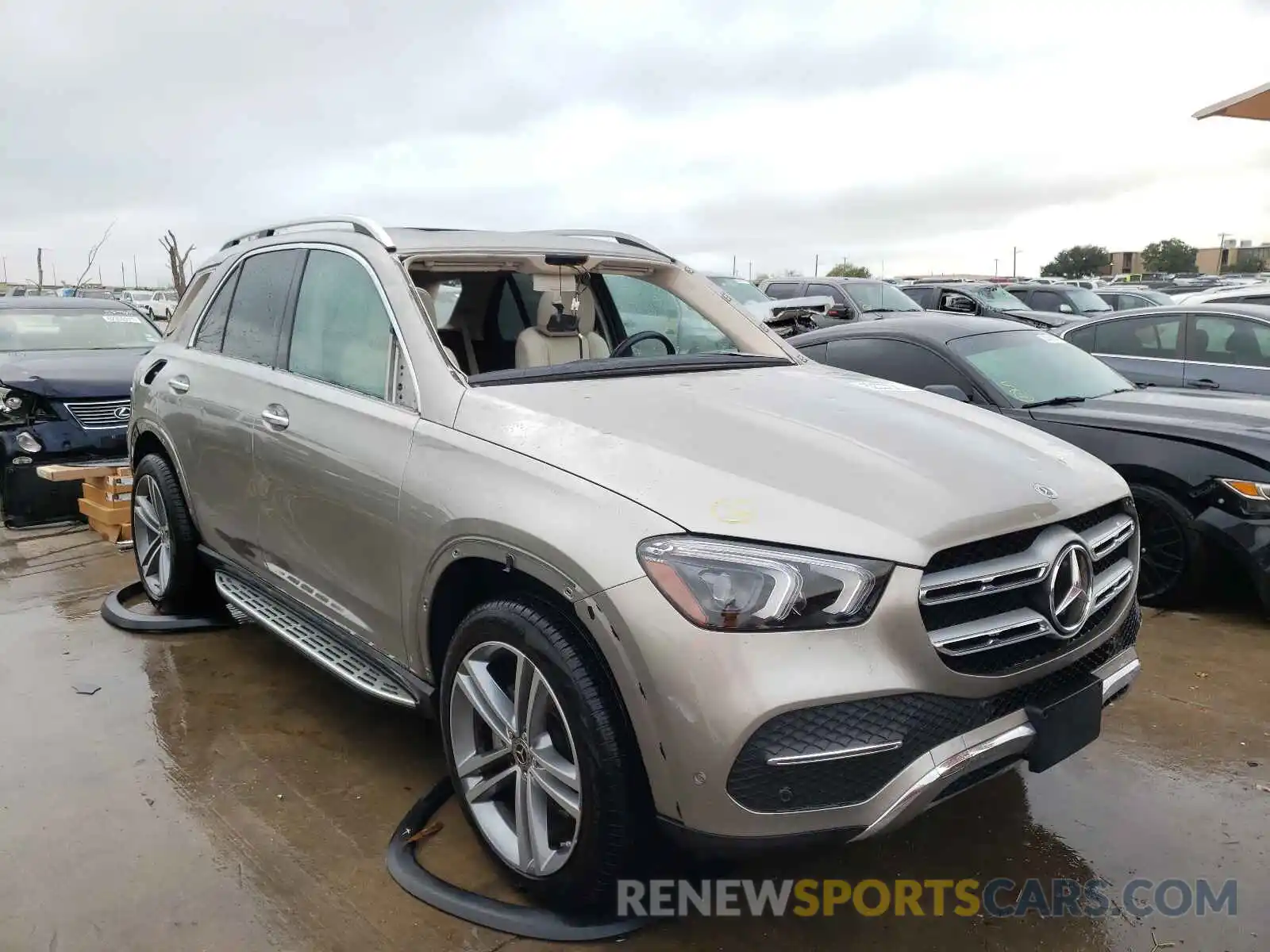 1 Photograph of a damaged car 4JGFB4JE3MA405187 MERCEDES-BENZ GLE-CLASS 2021