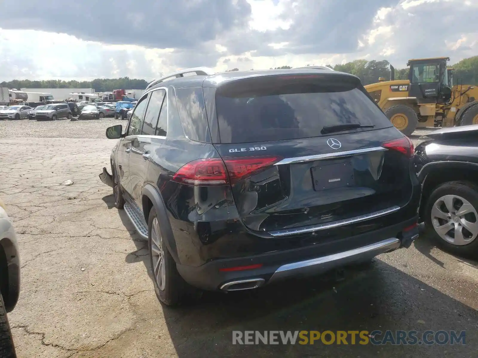 3 Photograph of a damaged car 4JGFB4JE8MA457530 MERCEDES-BENZ GLE-CLASS 2021