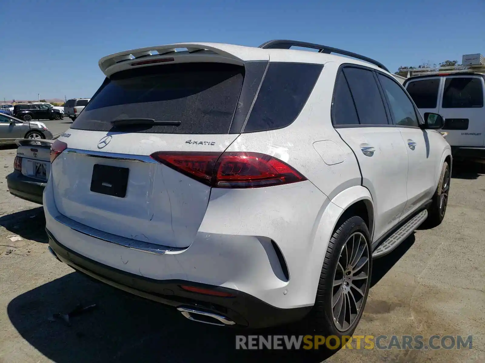 4 Photograph of a damaged car 4JGFB4KB0MA388076 MERCEDES-BENZ GLE-CLASS 2021