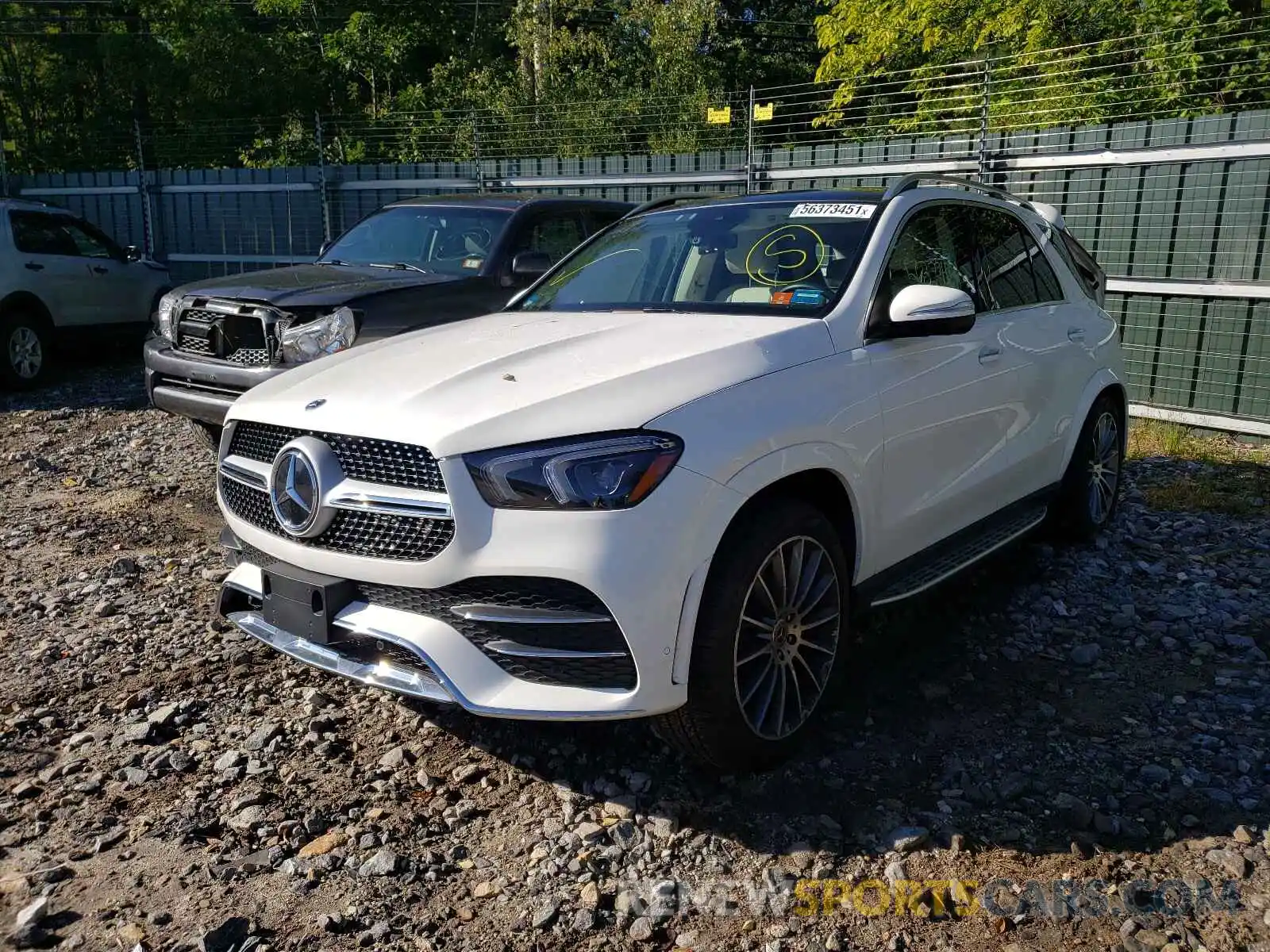 2 Photograph of a damaged car 4JGFB4KB1MA411736 MERCEDES-BENZ GLE-CLASS 2021