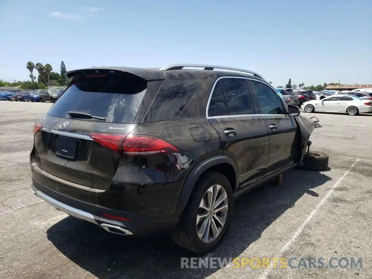 4 Photograph of a damaged car 4JGFB4KB2MA330907 MERCEDES-BENZ GLE-CLASS 2021