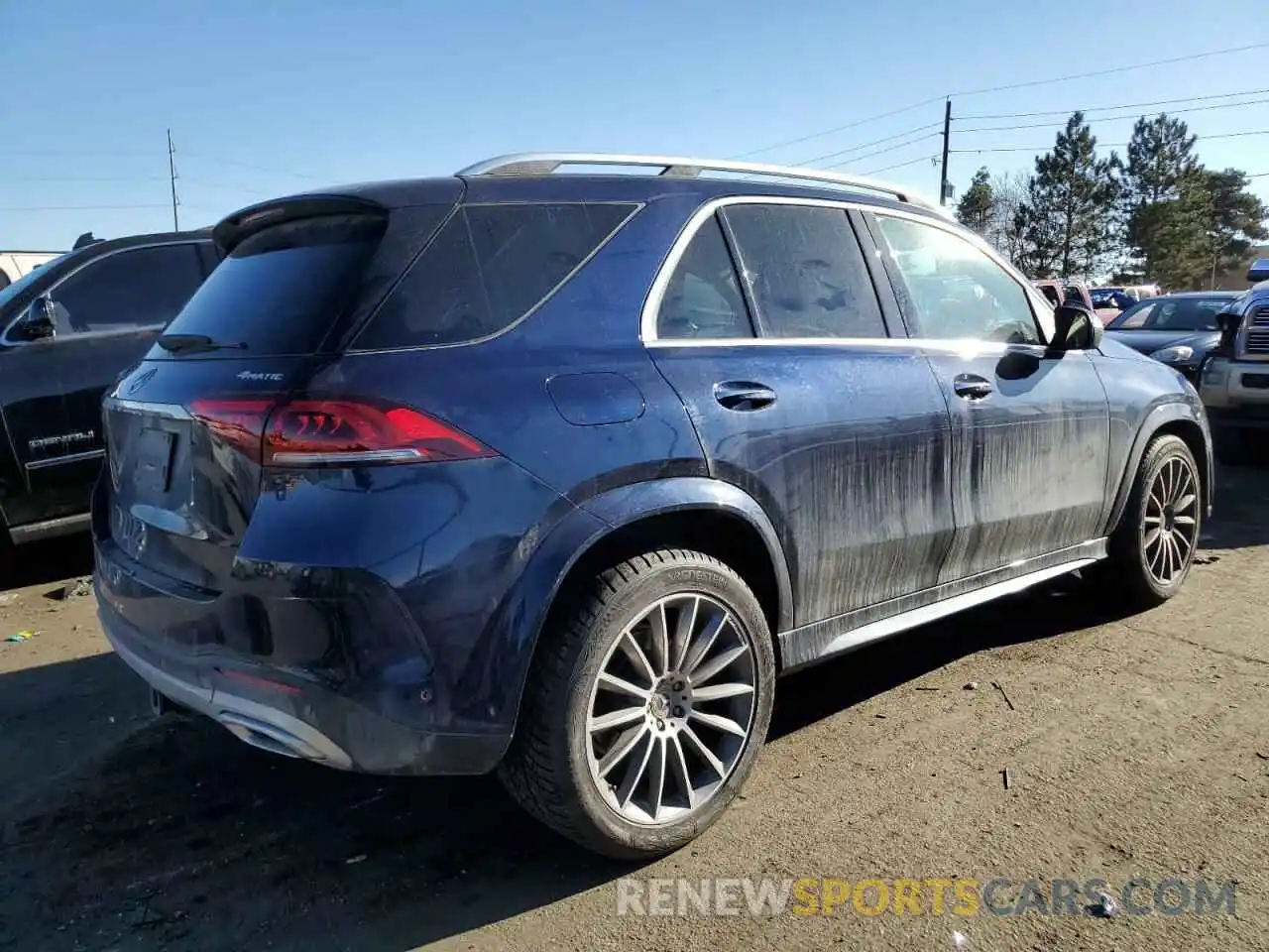 3 Photograph of a damaged car 4JGFB4KB2MA522487 MERCEDES-BENZ GLE-CLASS 2021