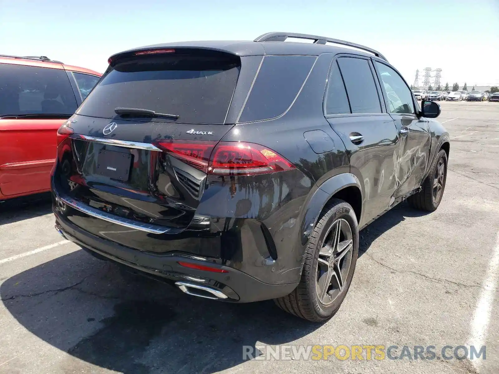 4 Photograph of a damaged car 4JGFB4KB3MA462591 MERCEDES-BENZ GLE-CLASS 2021