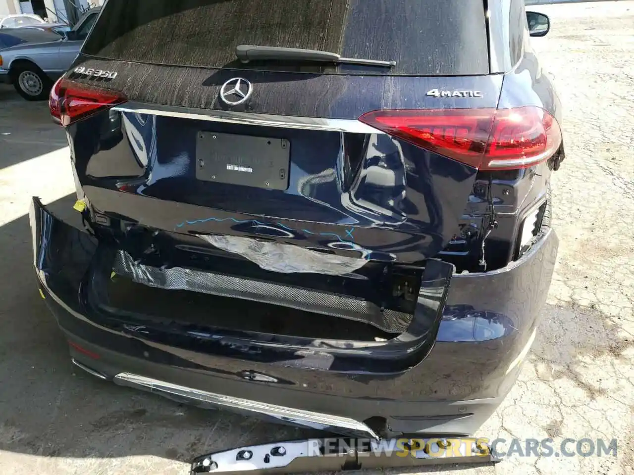 9 Photograph of a damaged car 4JGFB4KB4MA406188 MERCEDES-BENZ GLE-CLASS 2021