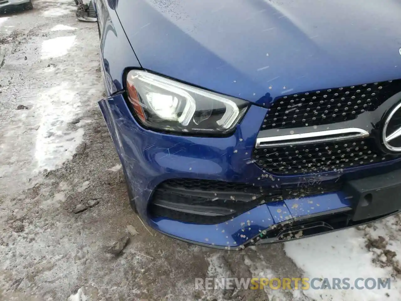 9 Photograph of a damaged car 4JGFB4KB4MA422133 MERCEDES-BENZ GLE-CLASS 2021