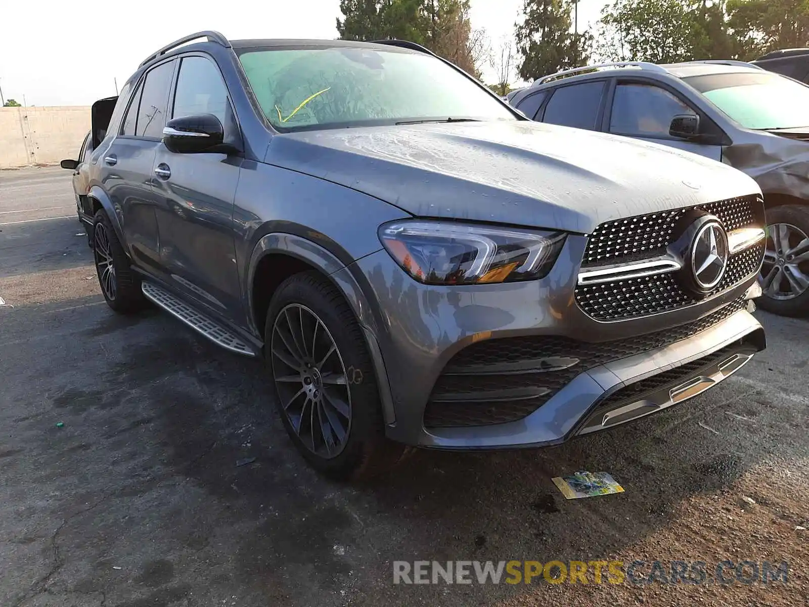 1 Photograph of a damaged car 4JGFB4KB4MA435304 MERCEDES-BENZ GLE-CLASS 2021