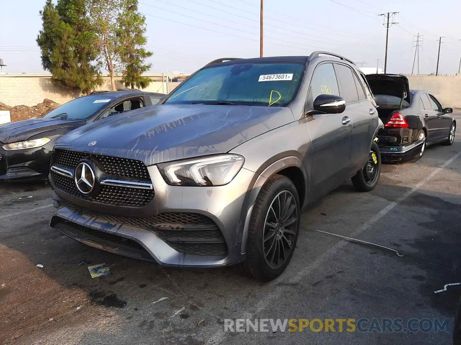 2 Photograph of a damaged car 4JGFB4KB4MA435304 MERCEDES-BENZ GLE-CLASS 2021