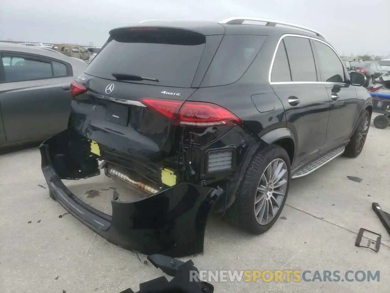 4 Photograph of a damaged car 4JGFB4KB4MA496586 MERCEDES-BENZ GLE-CLASS 2021