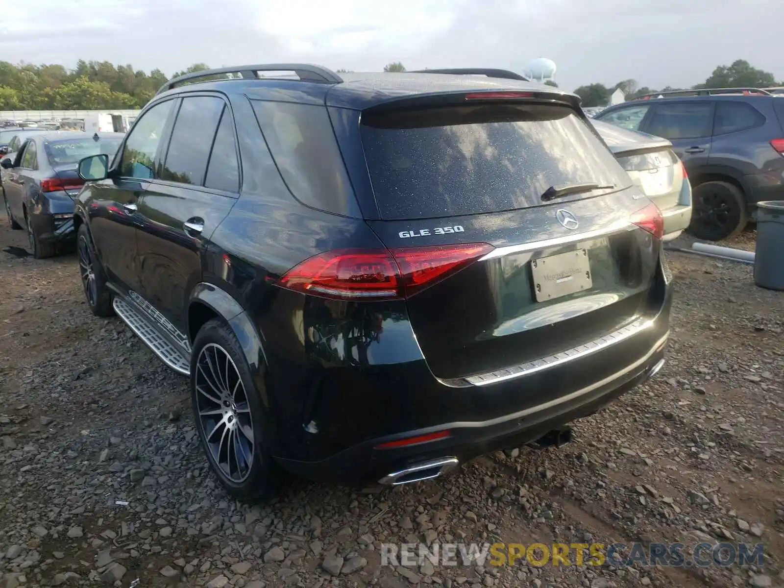 3 Photograph of a damaged car 4JGFB4KB5MA479747 MERCEDES-BENZ GLE-CLASS 2021