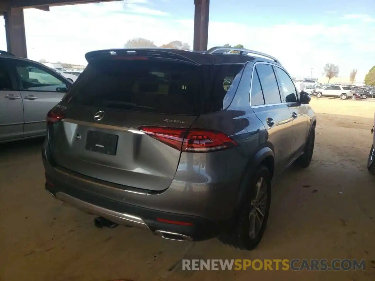 4 Photograph of a damaged car 4JGFB4KB6MA316802 MERCEDES-BENZ GLE-CLASS 2021