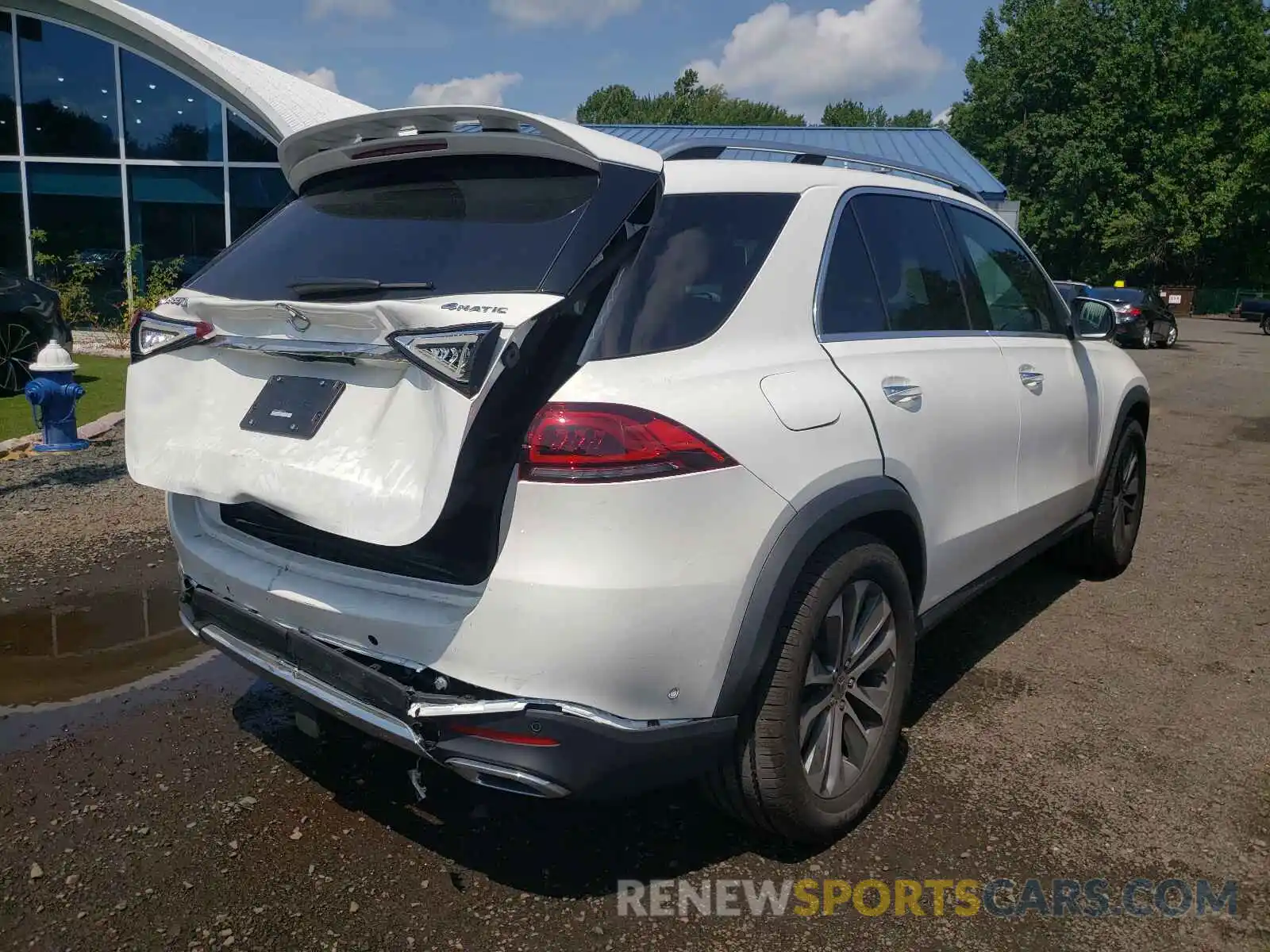 4 Photograph of a damaged car 4JGFB4KB6MA406435 MERCEDES-BENZ GLE-CLASS 2021