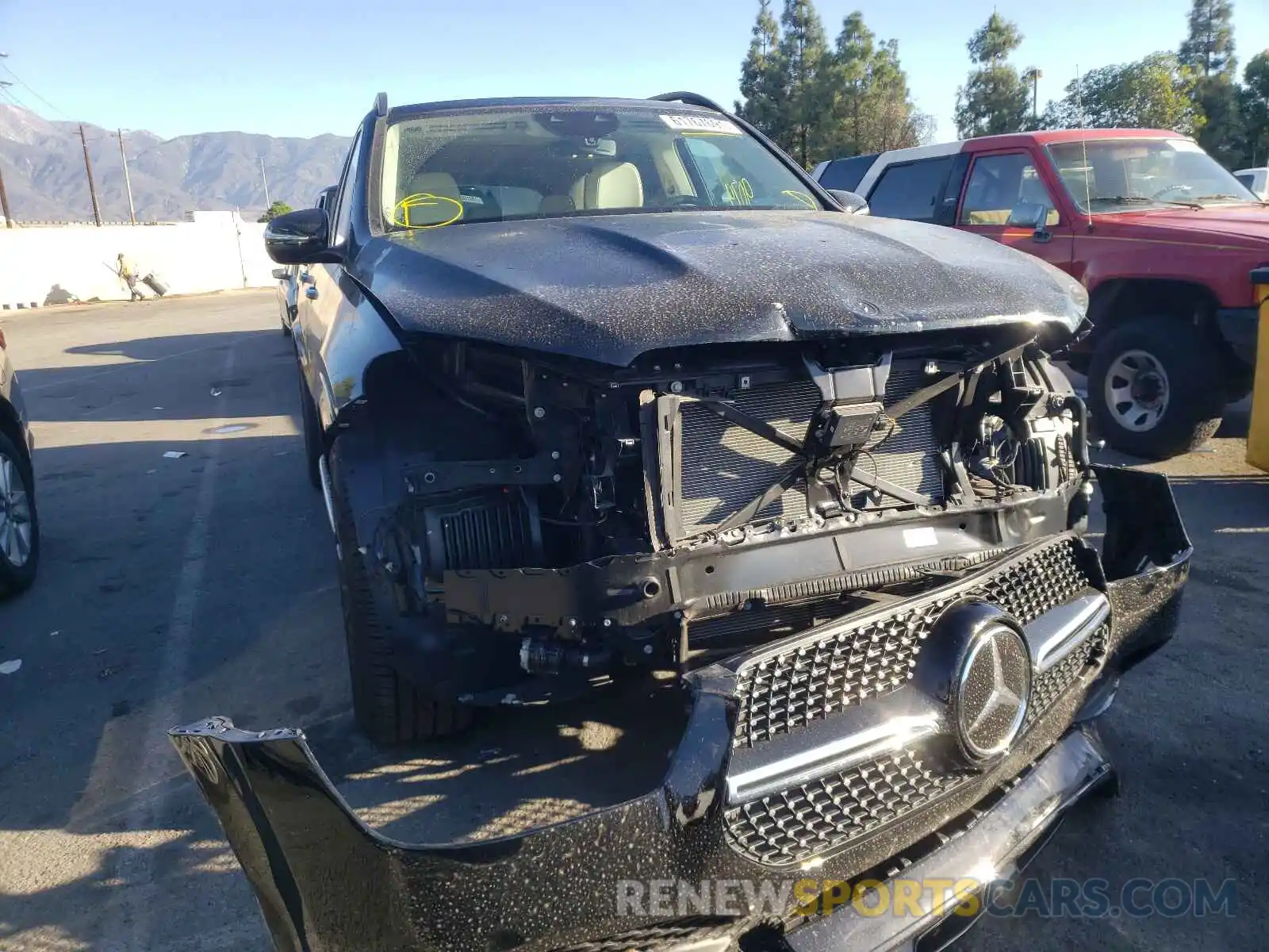 9 Photograph of a damaged car 4JGFB4KB6MA474346 MERCEDES-BENZ GLE-CLASS 2021