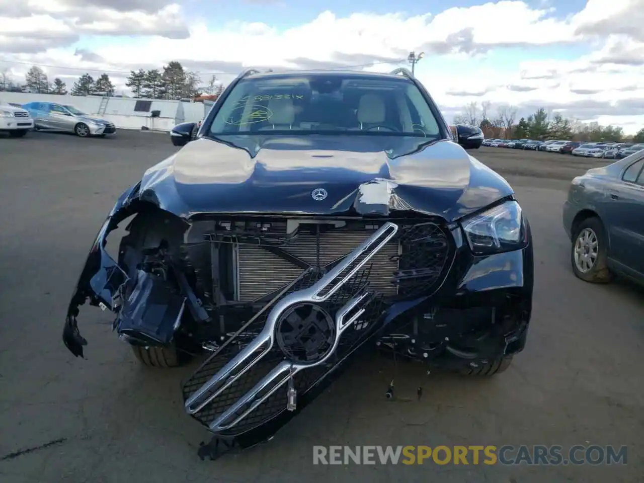 9 Photograph of a damaged car 4JGFB4KB9MA457072 MERCEDES-BENZ GLE-CLASS 2021